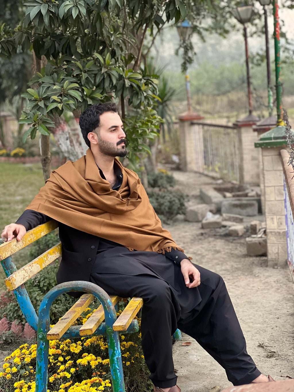 BROWN WOOL PLAIN SHAWL